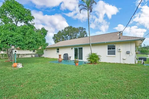 3736 Coelebs Avenue Boynton Beach FL 33436