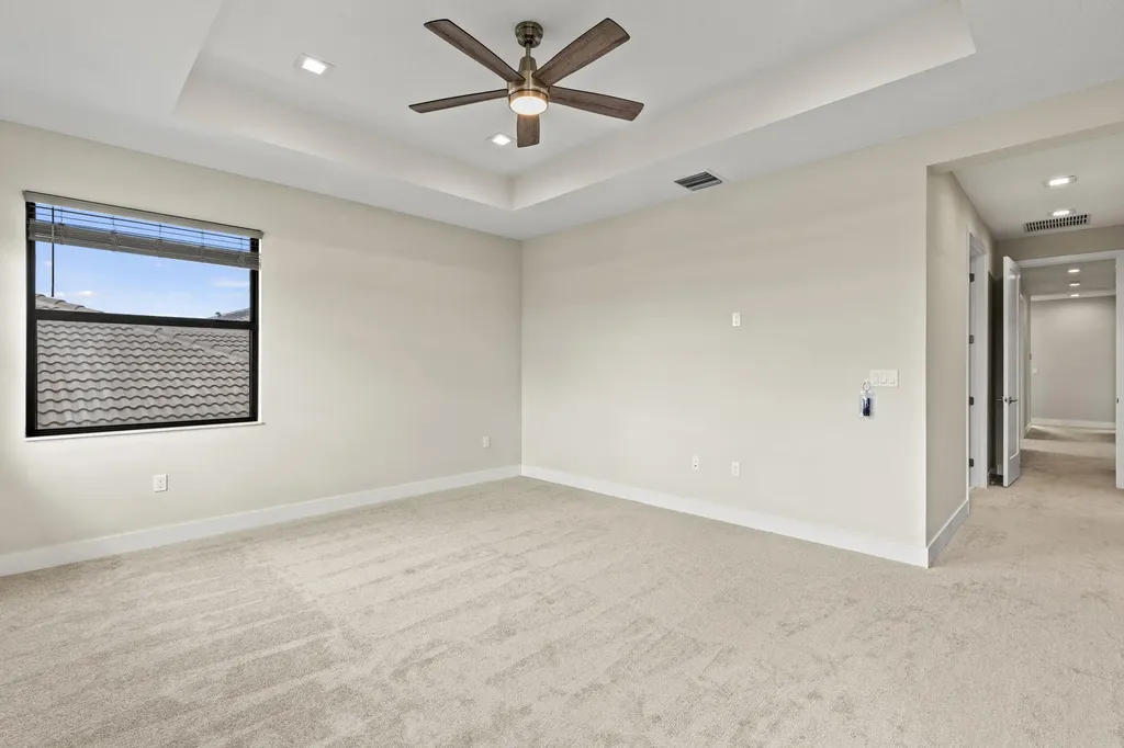 10033 Stockrun Drive Palm Beach Gardens FL 33412
