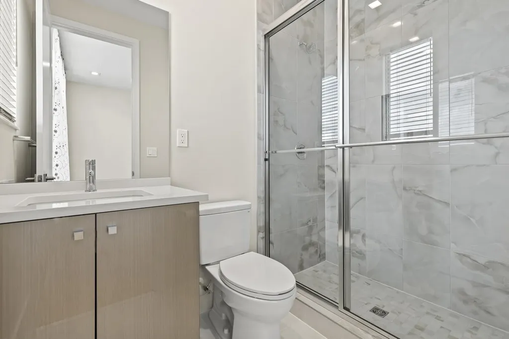 10033 Stockrun Drive Palm Beach Gardens FL 33412