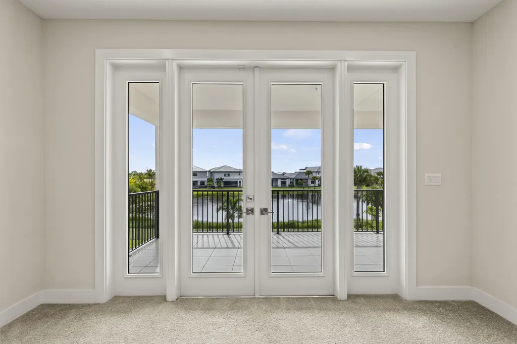 10033 Stockrun Drive Palm Beach Gardens FL 33412