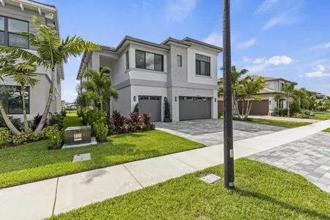 10033 Stockrun Drive Palm Beach Gardens FL 33412