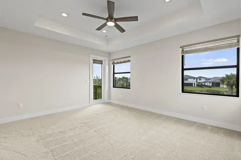 10033 Stockrun Drive Palm Beach Gardens FL 33412