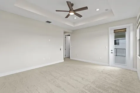10033 Stockrun Drive Palm Beach Gardens FL 33412