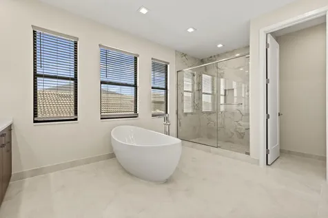 10033 Stockrun Drive Palm Beach Gardens FL 33412