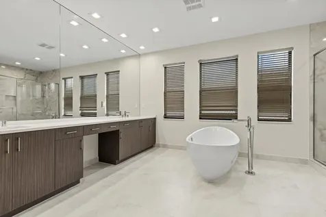 10033 Stockrun Drive Palm Beach Gardens FL 33412