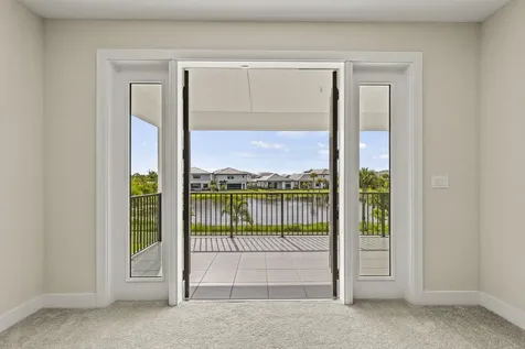 10033 Stockrun Drive Palm Beach Gardens FL 33412