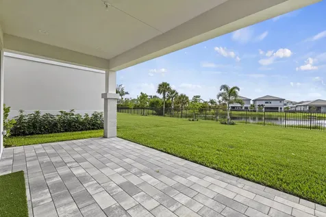 10033 Stockrun Drive Palm Beach Gardens FL 33412