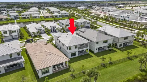 10033 Stockrun Drive Palm Beach Gardens FL 33412