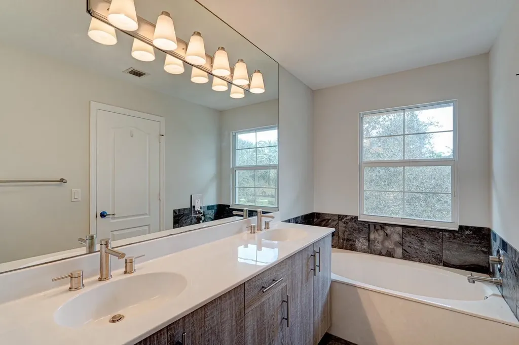 5919 Monterra Club Drive Lake Worth FL 33463