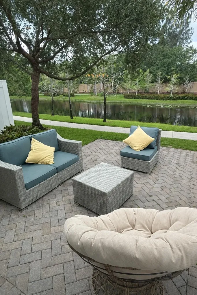 5919 Monterra Club Drive Lake Worth FL 33463
