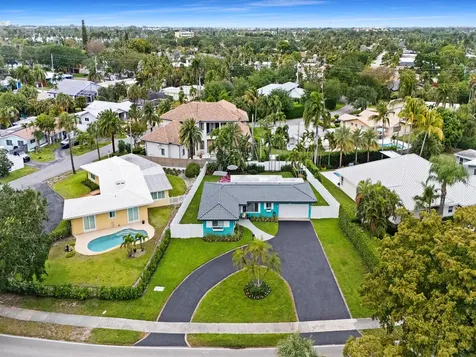 2141 NE 24th Street Lighthouse Point FL 33064