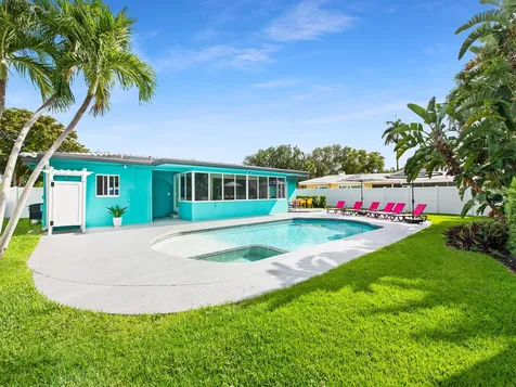 2141 NE 24th Street Lighthouse Point FL 33064