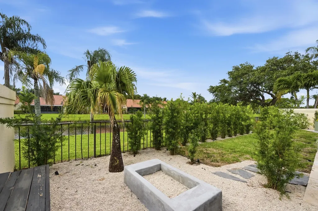 2860 Cuyahoga Lane West Palm Beach FL 33409