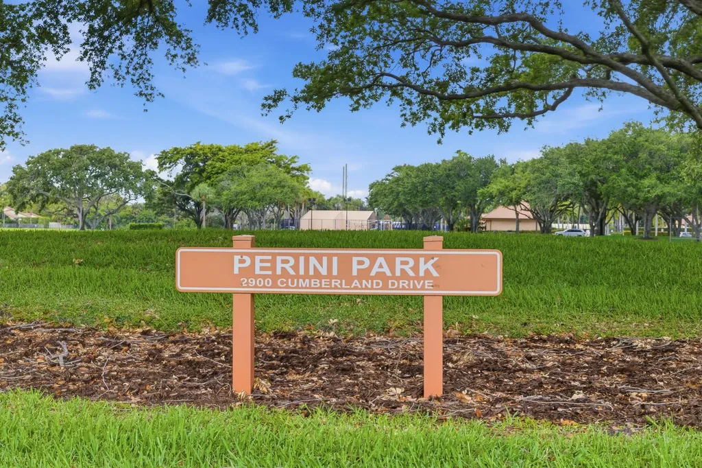 2860 Cuyahoga Lane West Palm Beach FL 33409