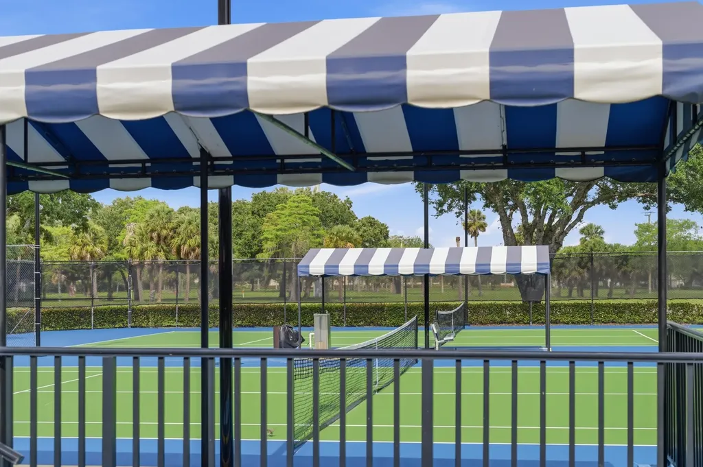 2860 Cuyahoga Lane West Palm Beach FL 33409