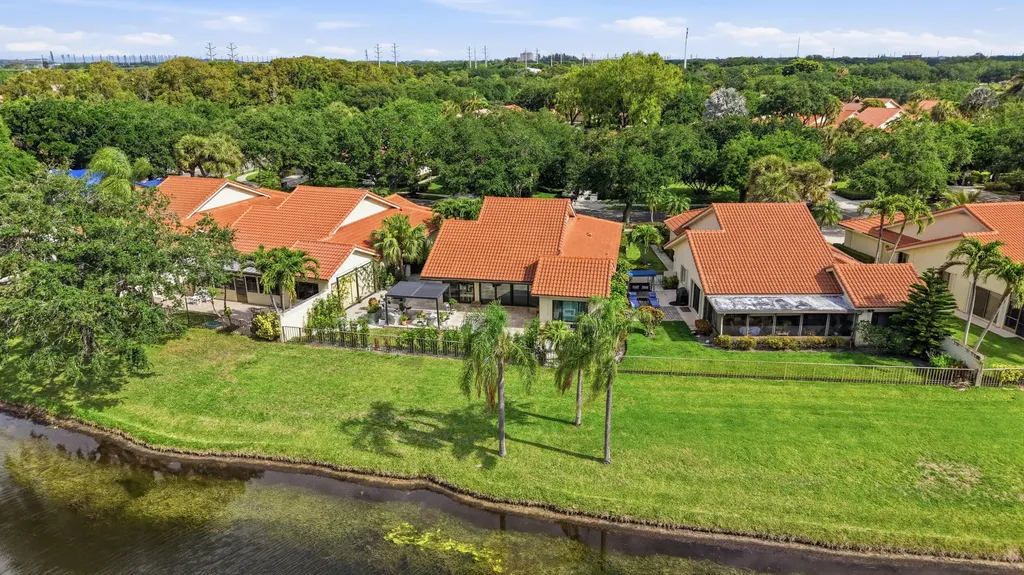 2860 Cuyahoga Lane West Palm Beach FL 33409