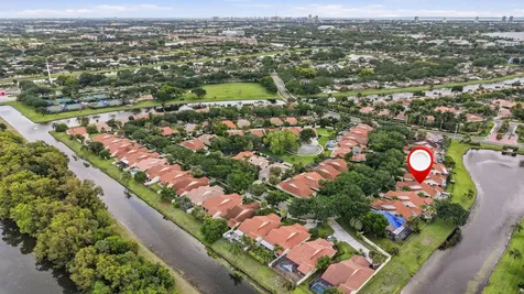2860 Cuyahoga Lane West Palm Beach FL 33409