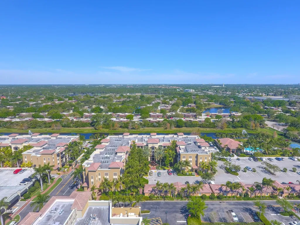 4903 Midtown Lane Palm Beach Gardens FL 33418