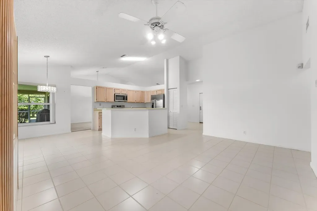 3737 Satin Leaf Court Delray Beach FL 33445