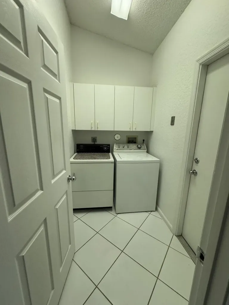 6113 Greenspointe Drive Boynton Beach FL 33437