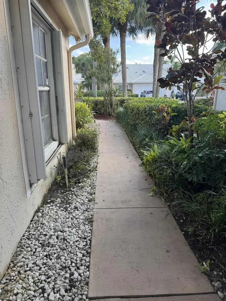 6113 Greenspointe Drive Boynton Beach FL 33437