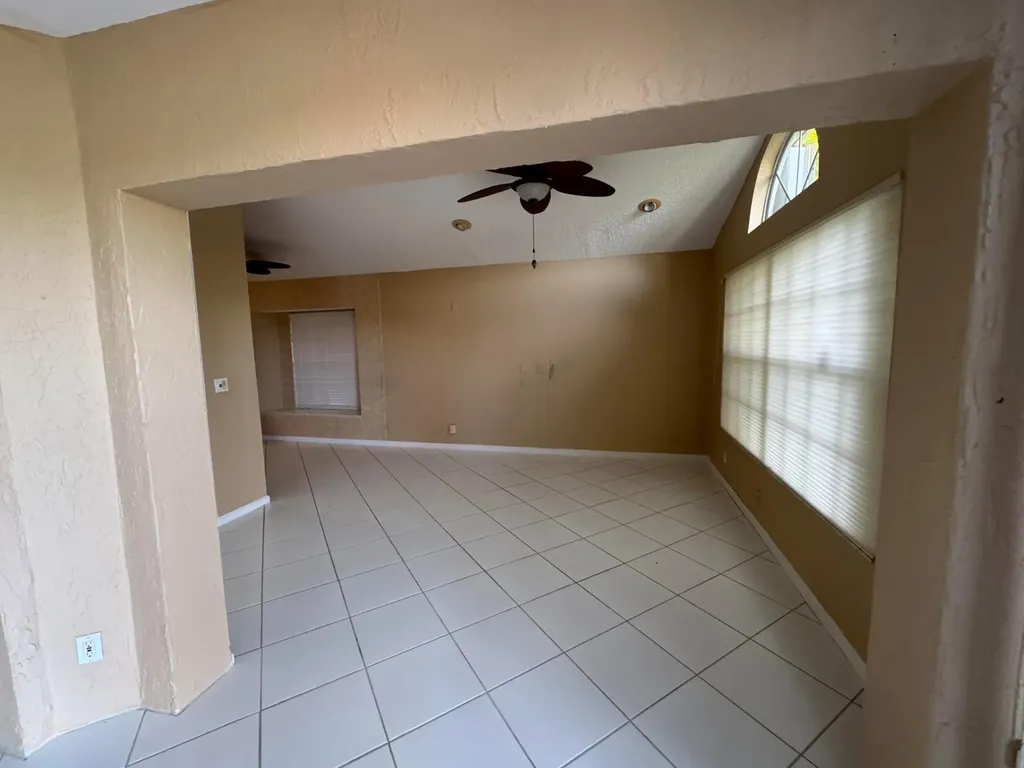 6113 Greenspointe Drive Boynton Beach FL 33437