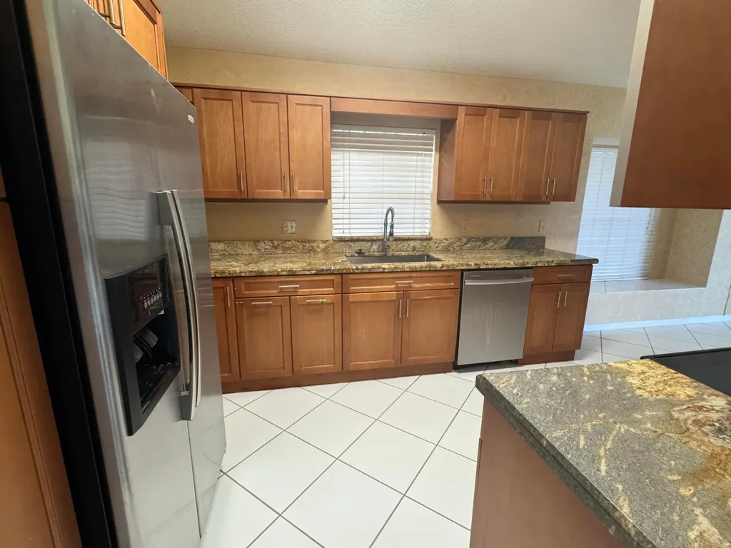 6113 Greenspointe Drive Boynton Beach FL 33437