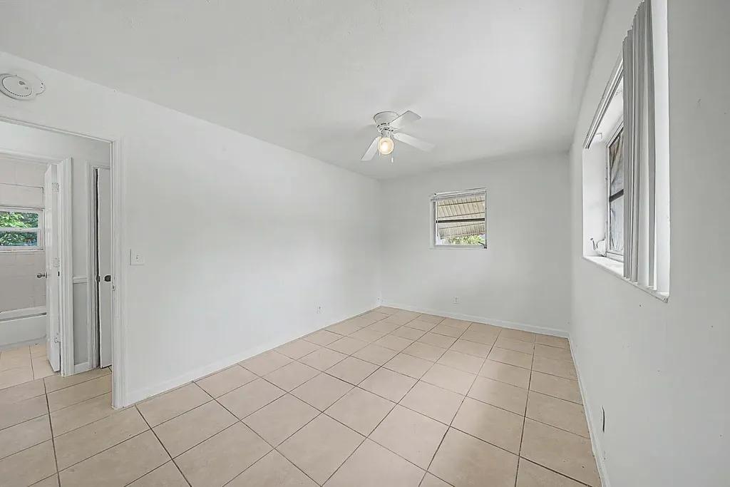 301 SE 21st Avenue Boynton Beach FL 33435