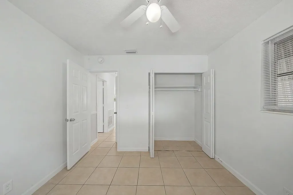 301 SE 21st Avenue Boynton Beach FL 33435