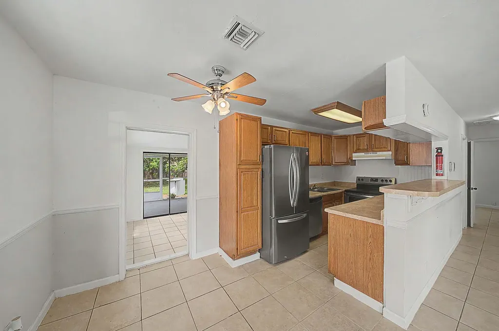 301 SE 21st Avenue Boynton Beach FL 33435
