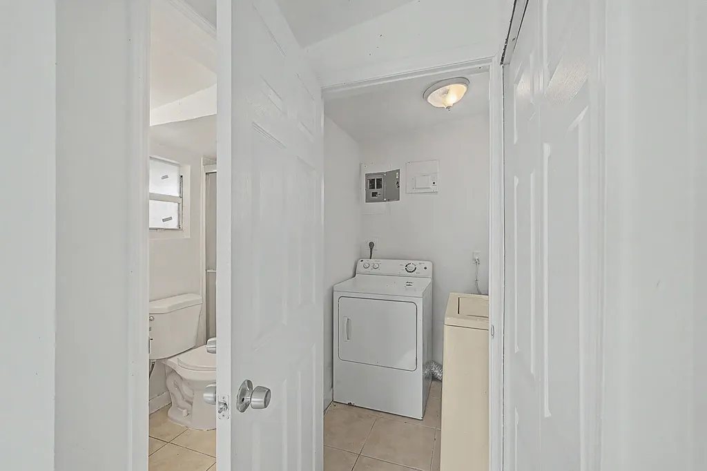 301 SE 21st Avenue Boynton Beach FL 33435