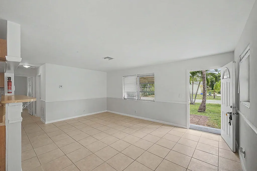 301 SE 21st Avenue Boynton Beach FL 33435