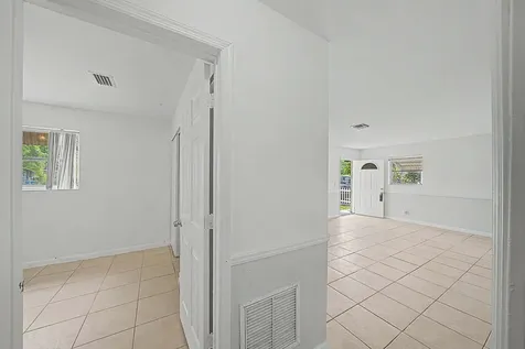 301 SE 21st Avenue Boynton Beach FL 33435
