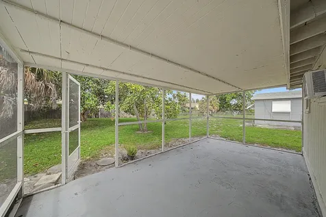 301 SE 21st Avenue Boynton Beach FL 33435
