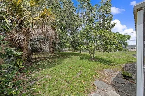 301 SE 21st Avenue Boynton Beach FL 33435