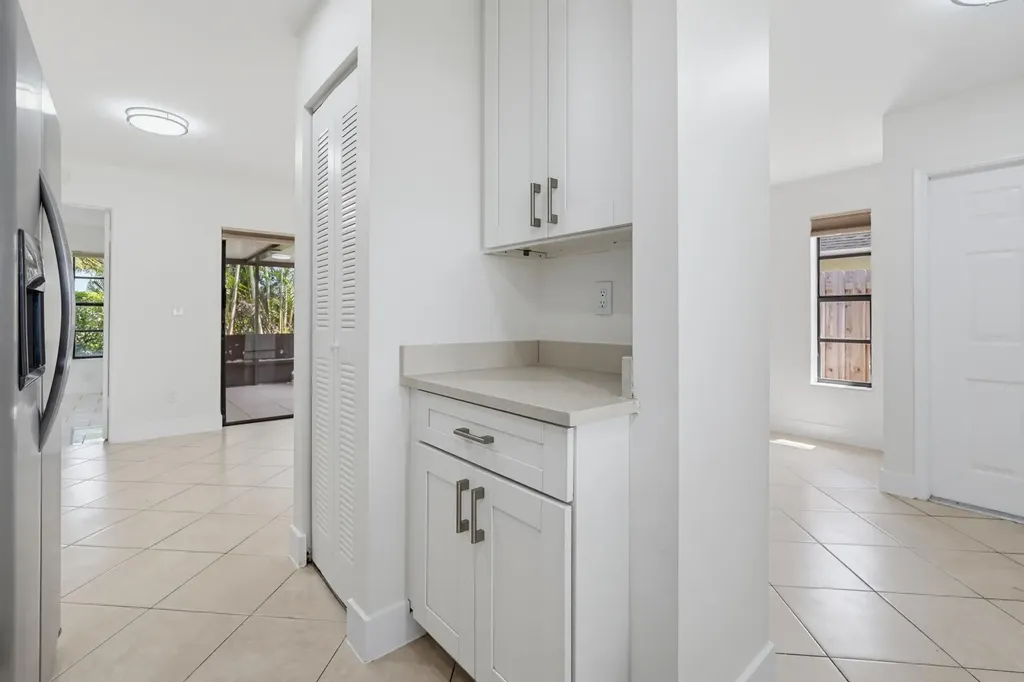 1359 Pines Lane West Palm Beach FL 33415