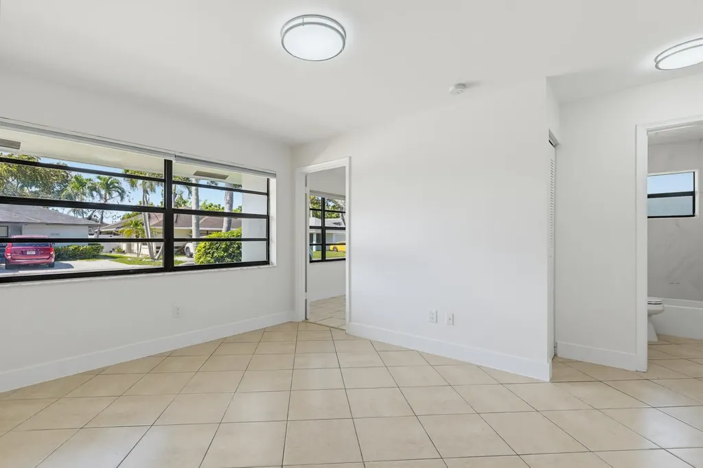 1359 Pines Lane West Palm Beach FL 33415