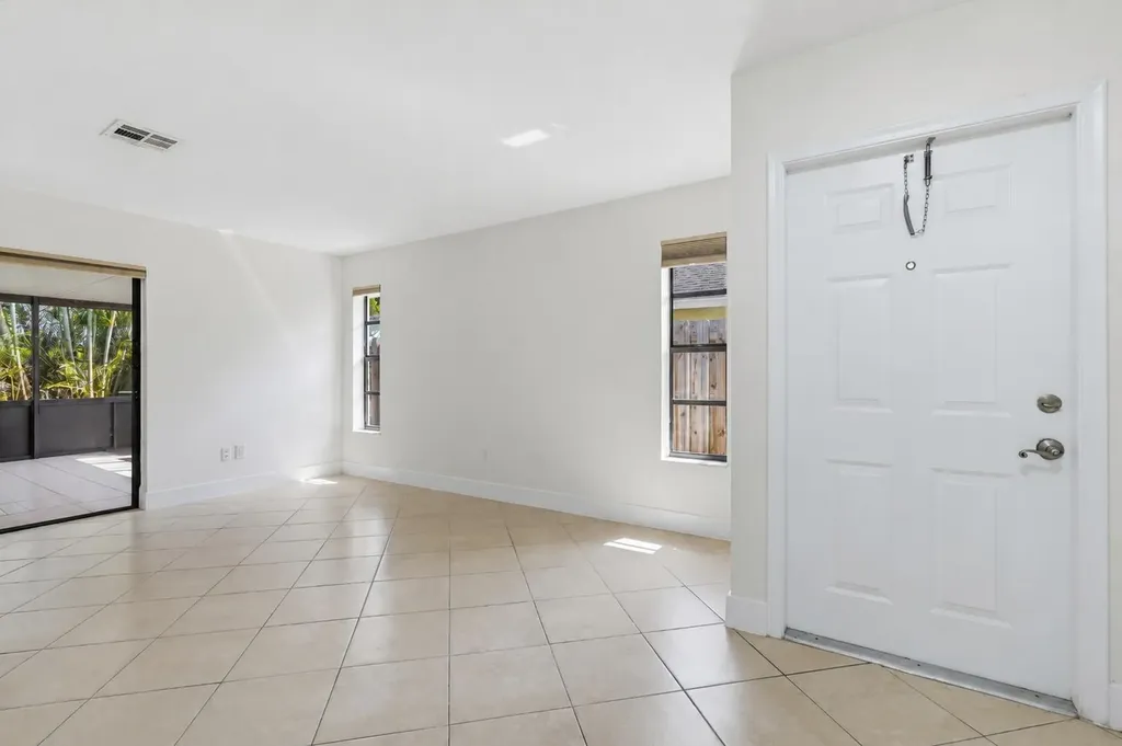 1359 Pines Lane West Palm Beach FL 33415