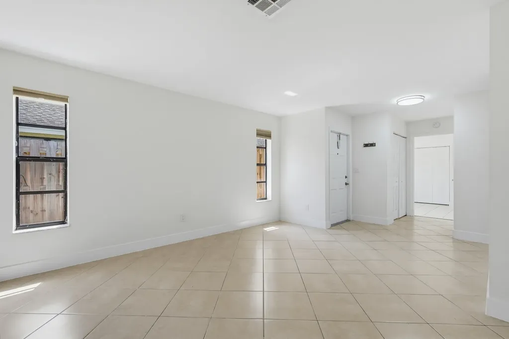 1359 Pines Lane West Palm Beach FL 33415