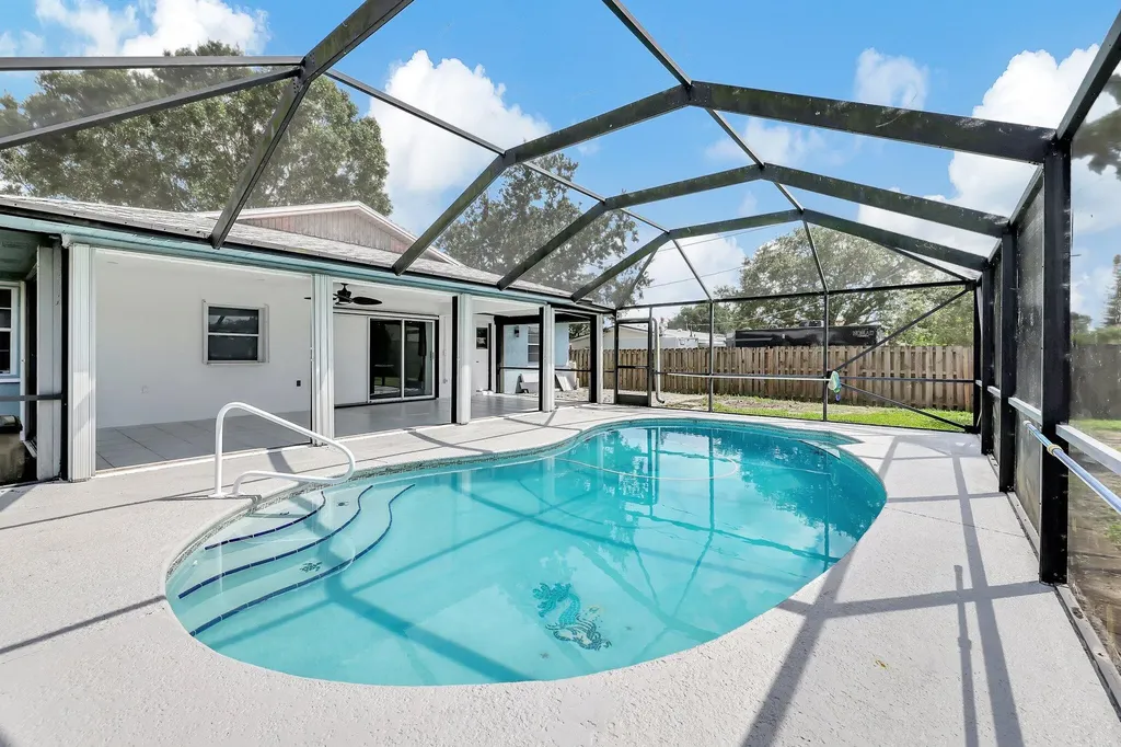 1124 SE Ladner Street Port St Lucie FL 34983