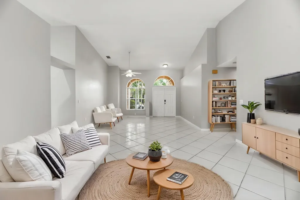 10316 NW 53rd Court Coral Springs FL 33076