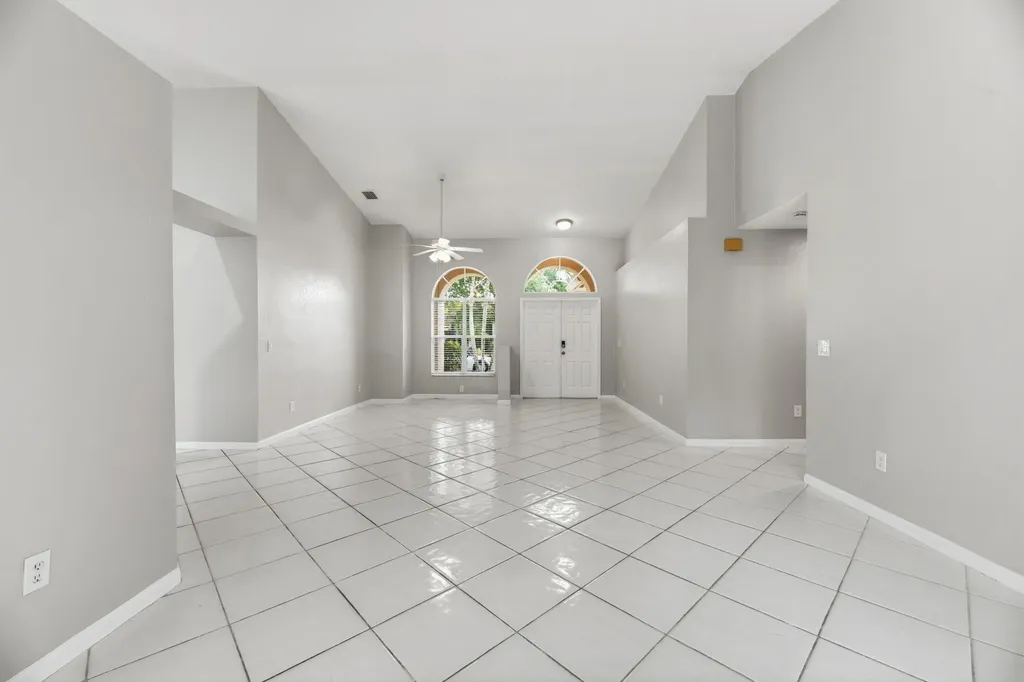 10316 NW 53rd Court Coral Springs FL 33076