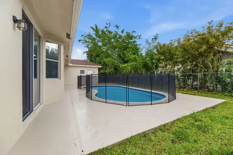 10316 NW 53rd Court Coral Springs FL 33076