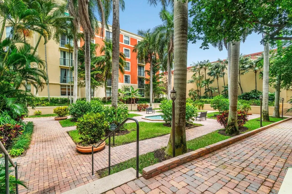 630 S Sapodilla Avenue West Palm Beach FL 33401