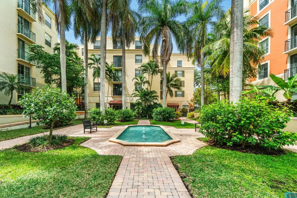 630 S Sapodilla Avenue West Palm Beach FL 33401