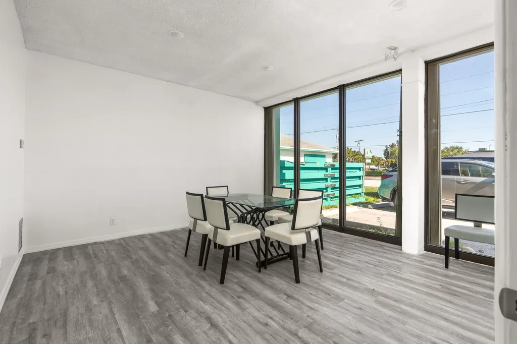 2720 Forest Hill Boulevard Palm Springs FL 33406