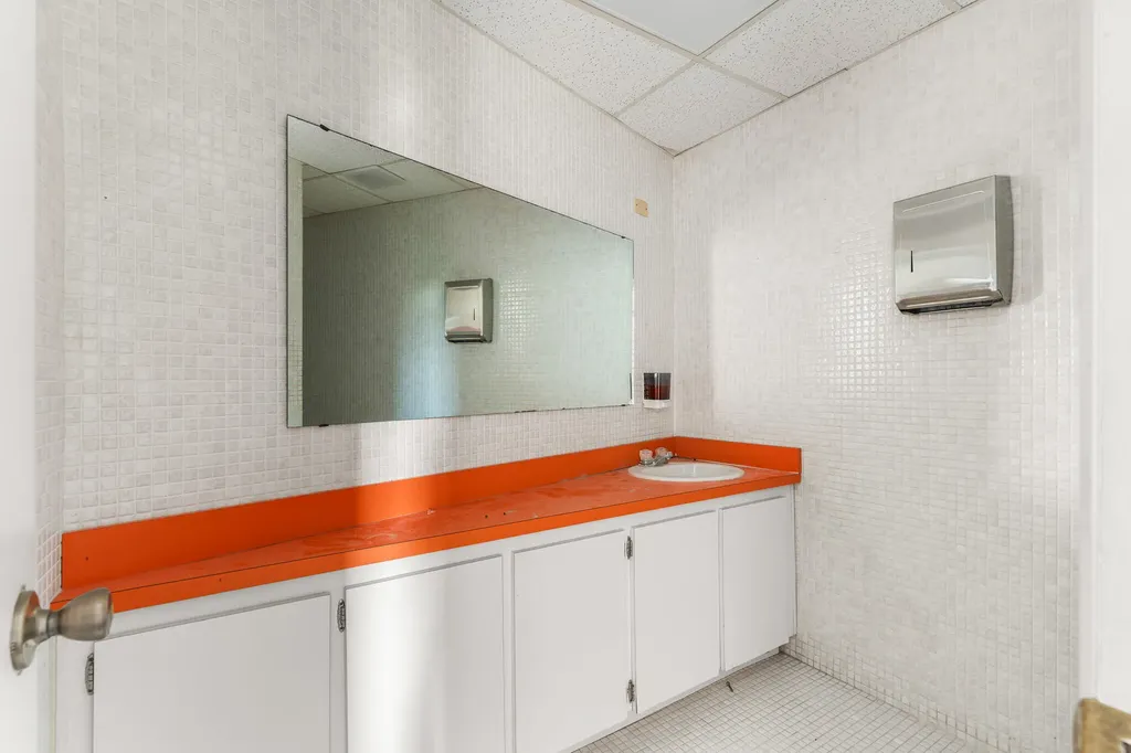 2720 Forest Hill Boulevard Palm Springs FL 33406