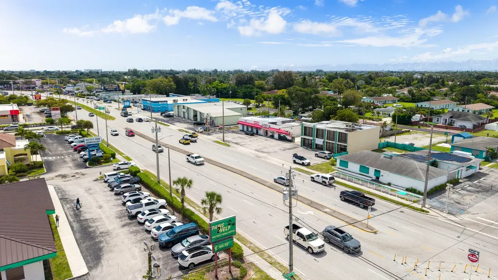 2720 Forest Hill Boulevard Palm Springs FL 33406