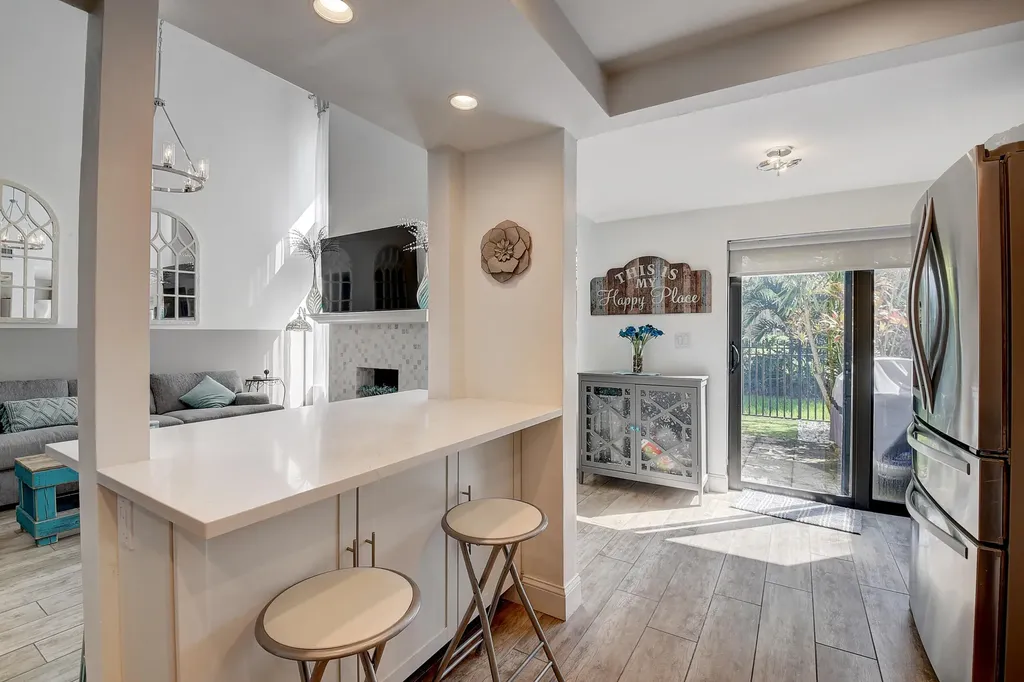 6595 Parkview Drive Boca Raton FL 33433