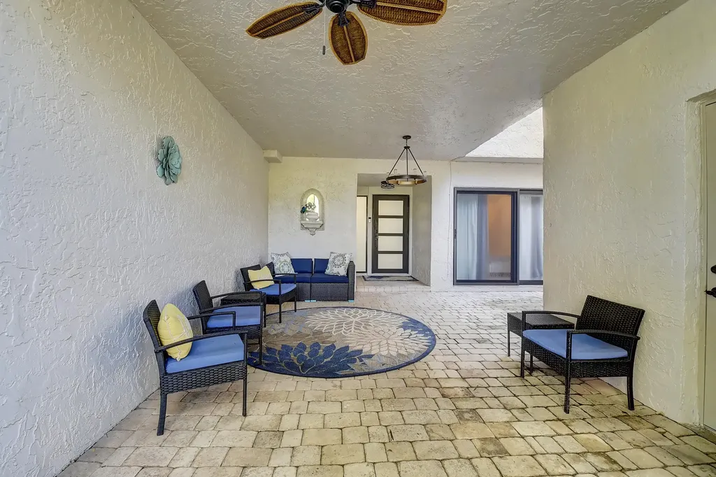 6595 Parkview Drive Boca Raton FL 33433